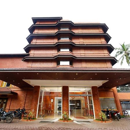 Hotel Park Residency Nilambūr Exterior foto